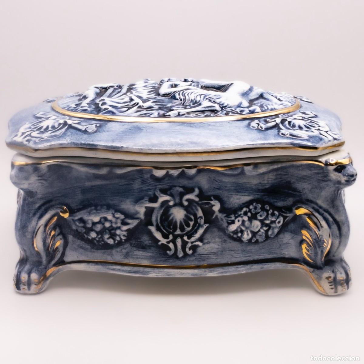 Antig&uuml;edades: Caja Porcelana Capodimonte - Foto 2