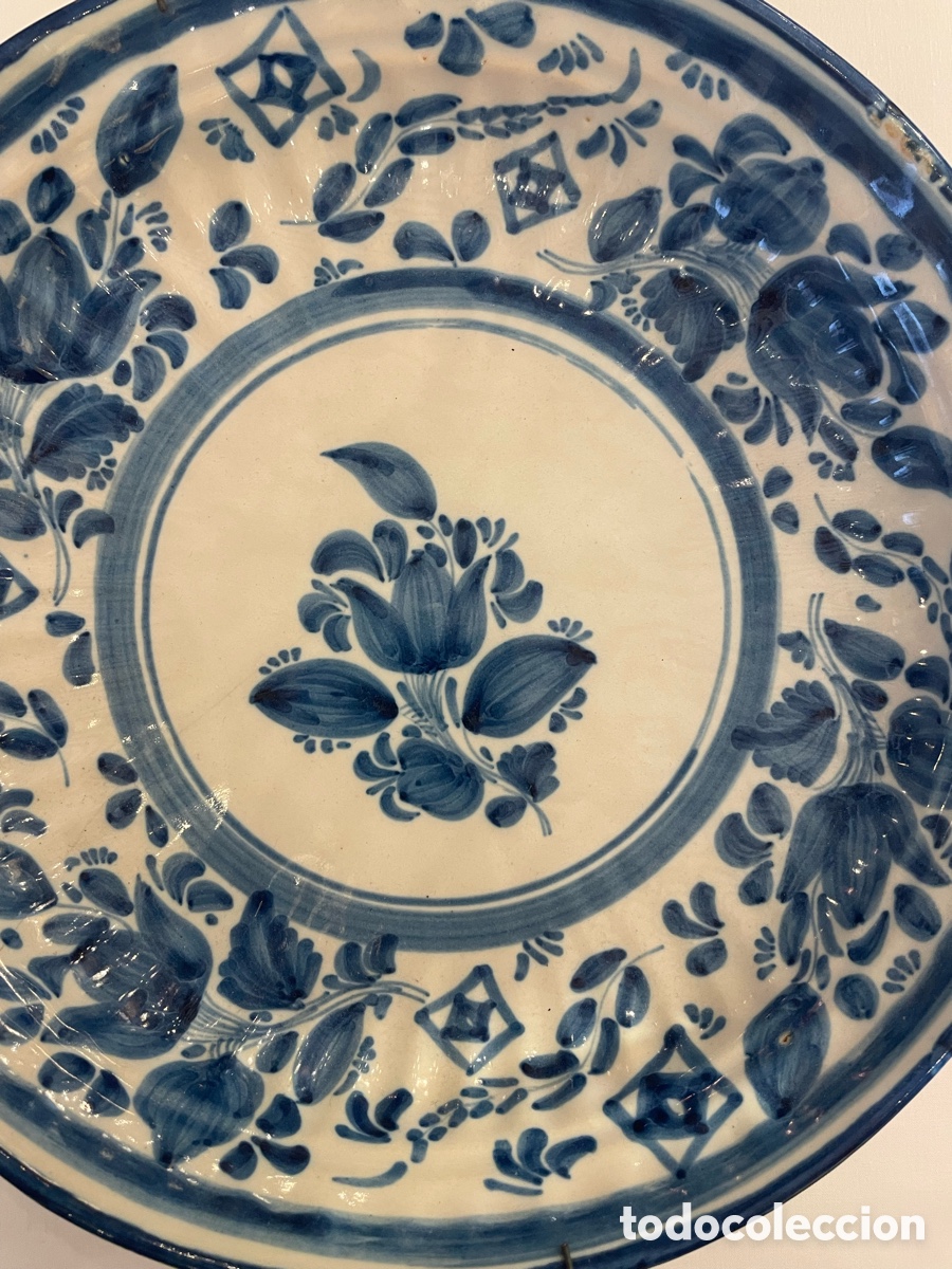 Antig&uuml;edades: Plato de Manises del S. XIX. - Foto 2