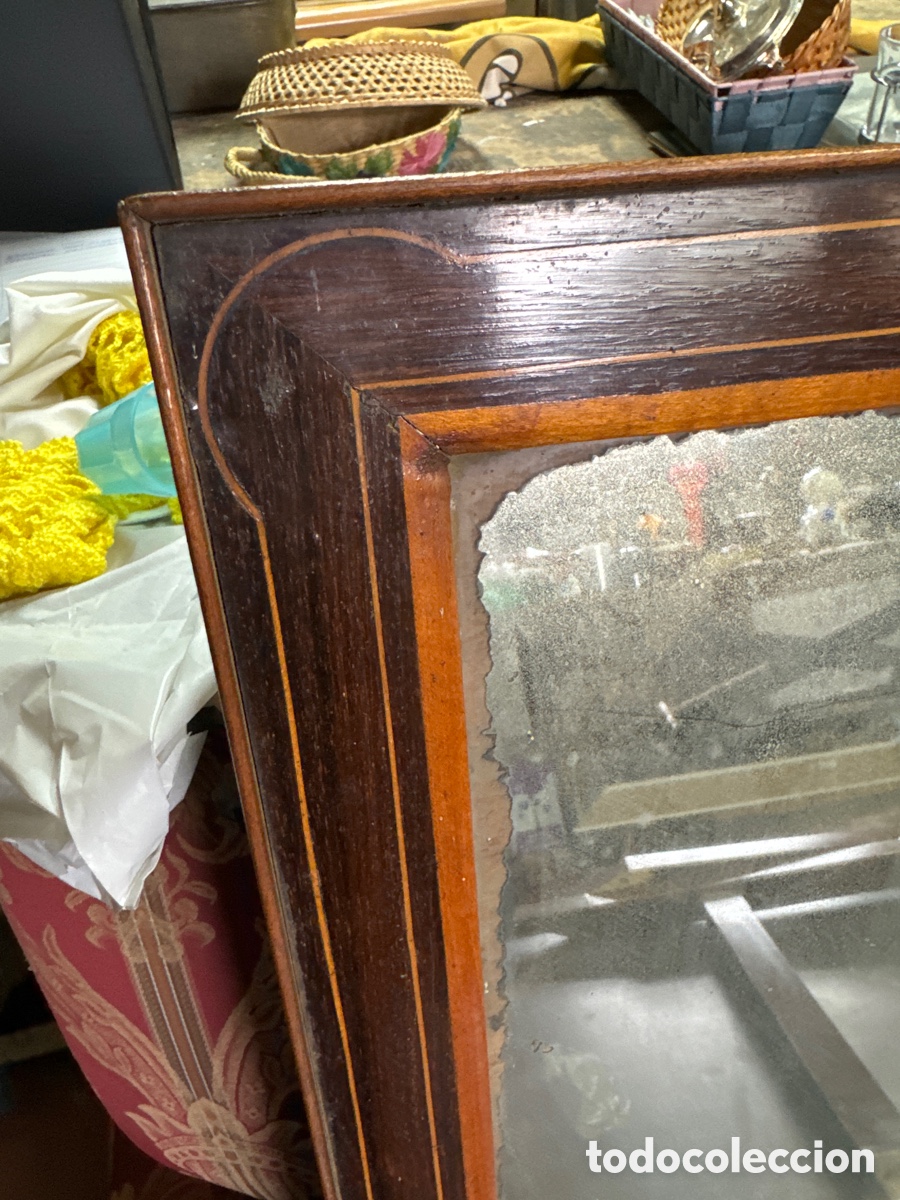 Antig&uuml;edades: Espejo en marco de madera - Foto 2
