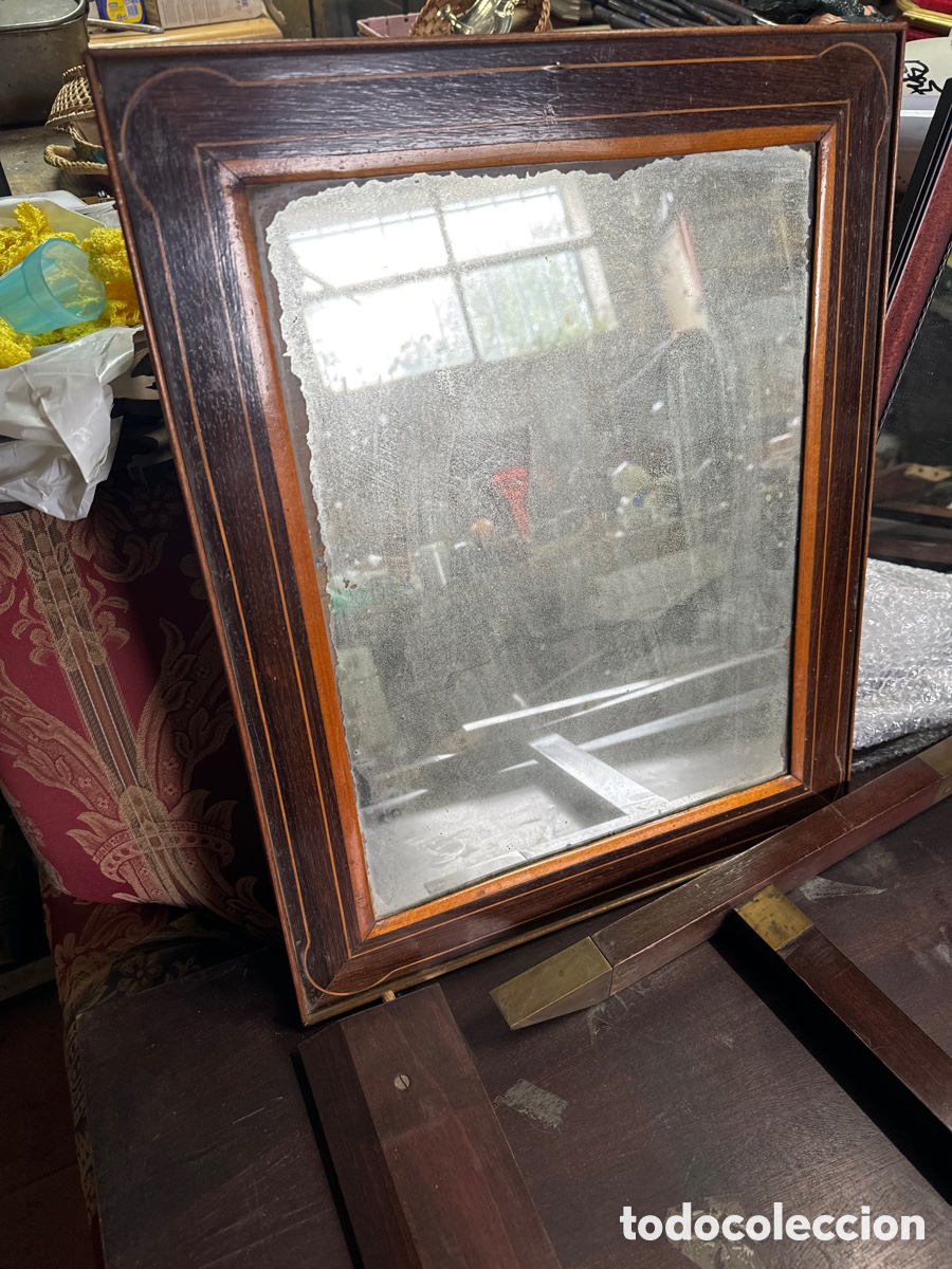 Antig&uuml;edades: Espejo en marco de madera - Foto 1