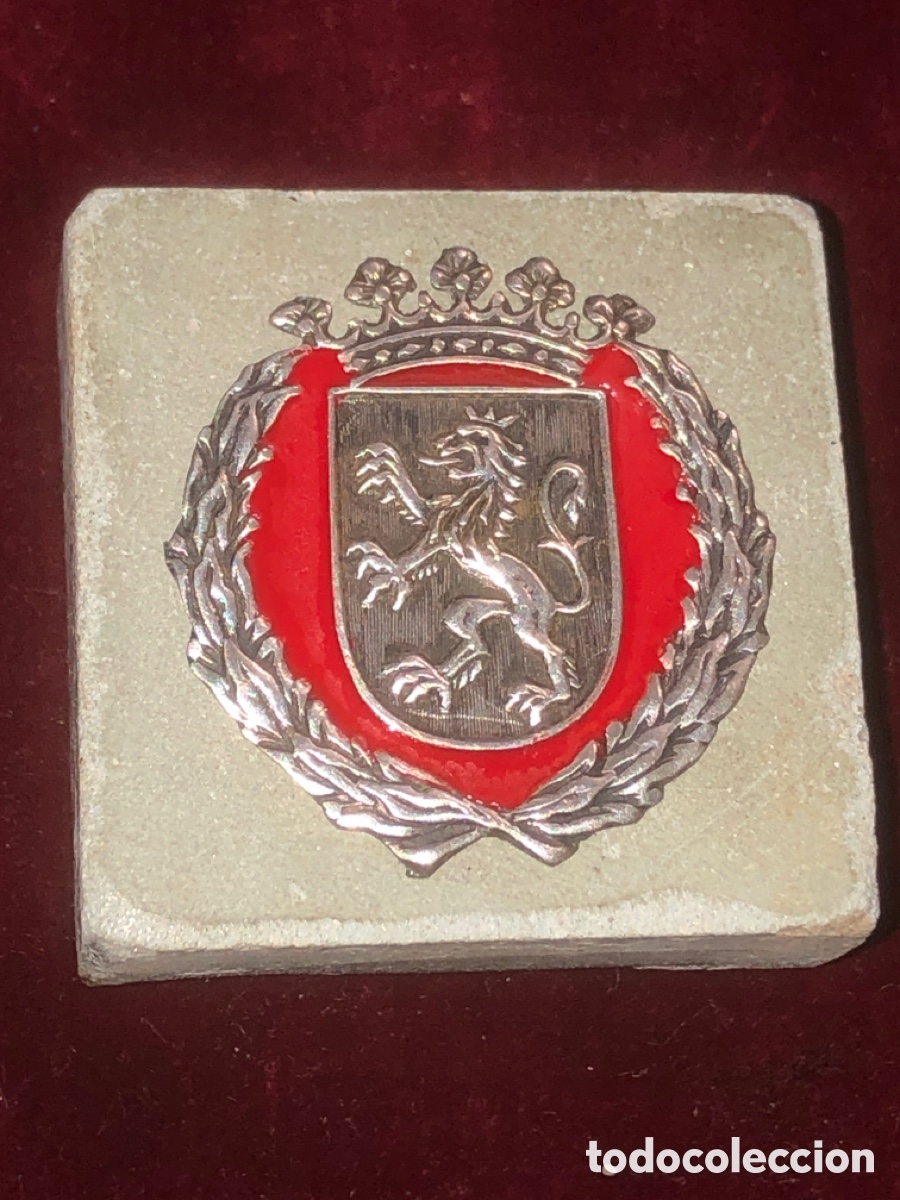 Antig&uuml;edades: Escudo Zaragoza (plata de ley) - Foto 4