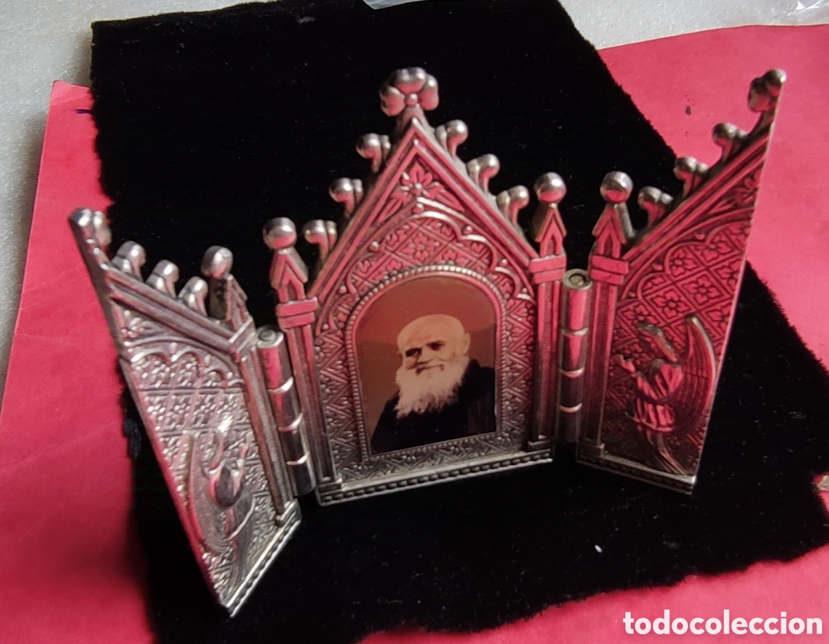 Antig&uuml;edades: Tr&iacute;ptico religioso,- metal plateado - Foto 2