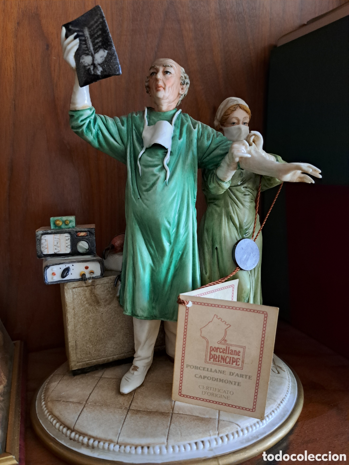 Antig&uuml;edades: Porcelana certificada de Capodimonte con certificado. - Foto 1