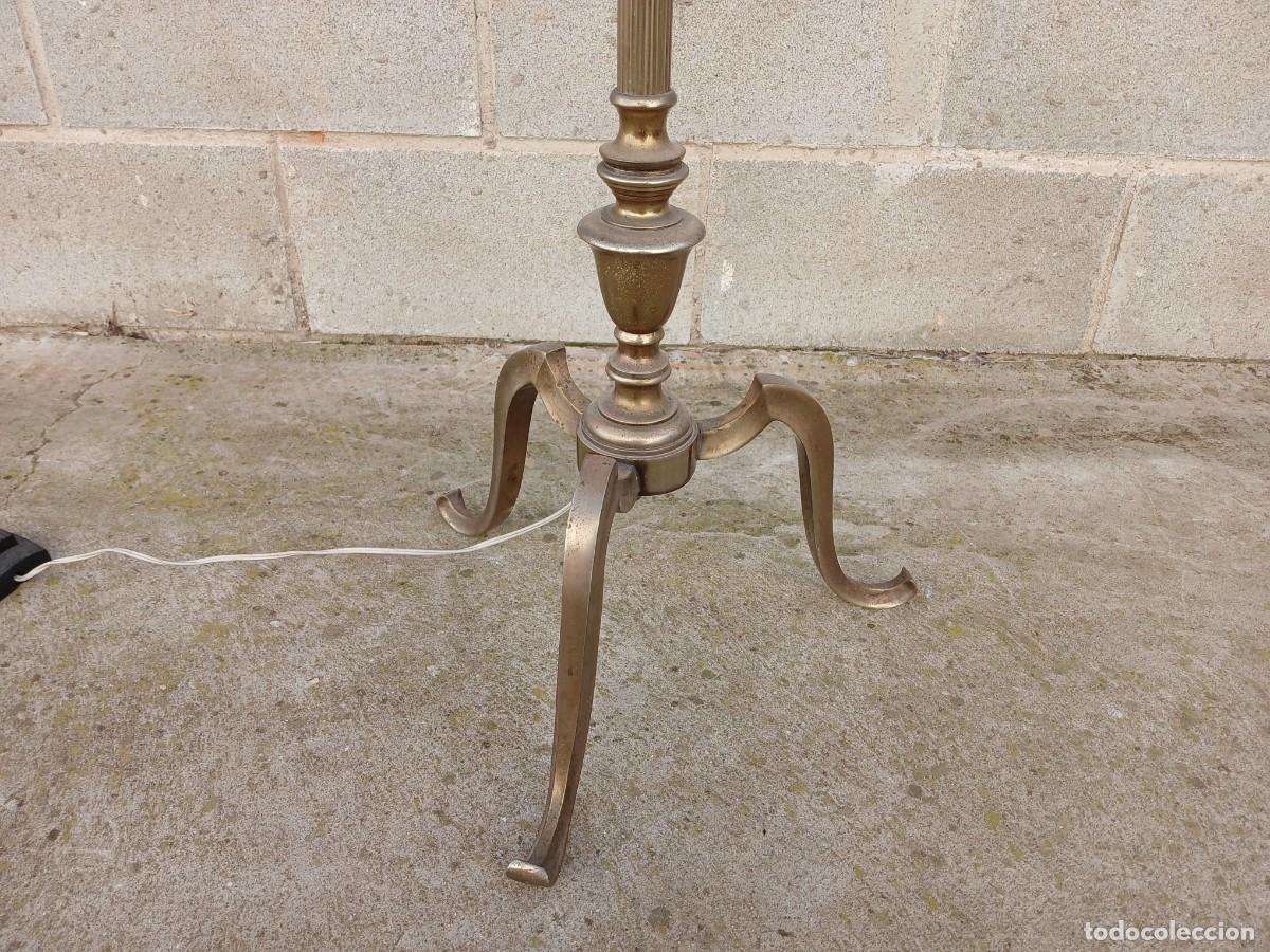 Antig&uuml;edades: Lampara de pie antigua bronce estilo ingles. - Foto 5