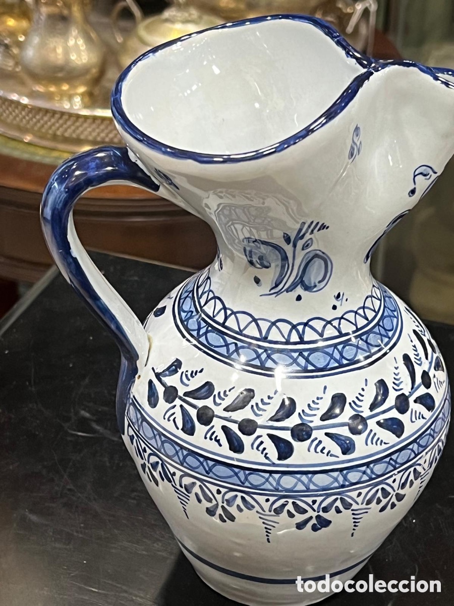 Antig&uuml;edades: Lote de 2 jarras de Talavera - Foto 11