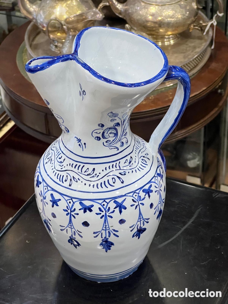 Antig&uuml;edades: Lote de 2 jarras de Talavera - Foto 16