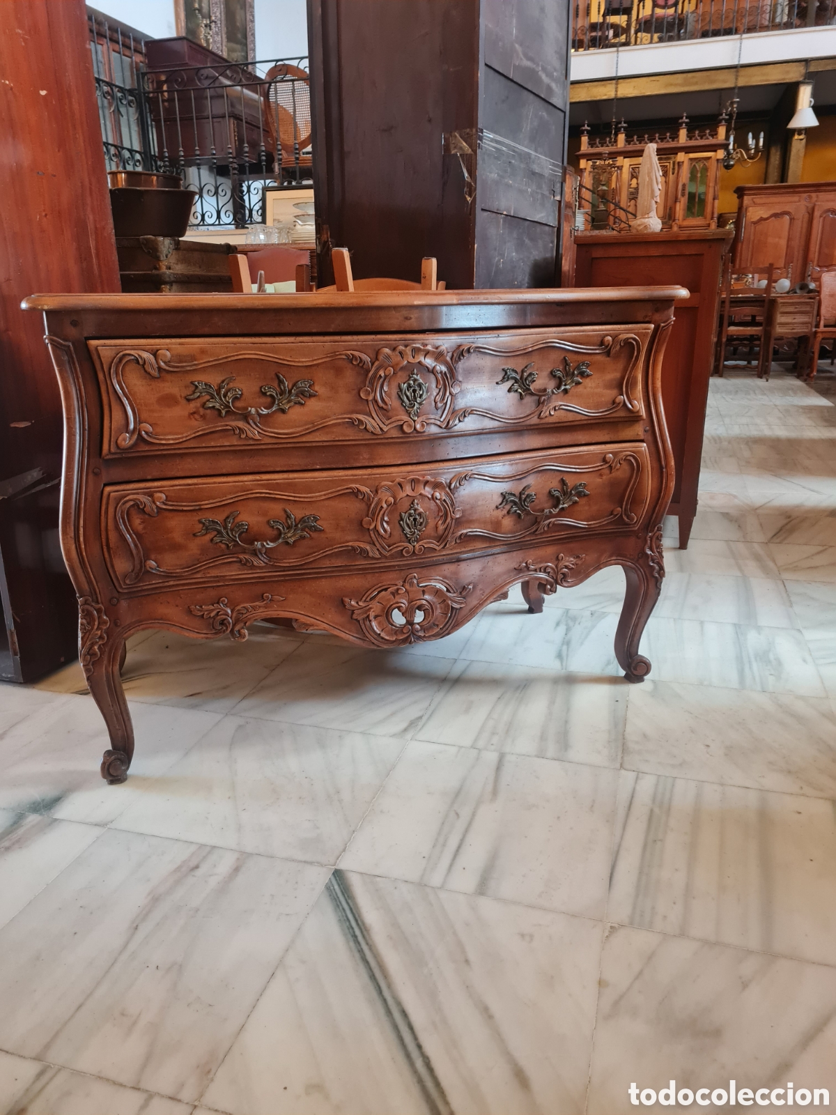 Antig&uuml;edades: C&oacute;moda francesa estilo Luis 15 - Foto 1