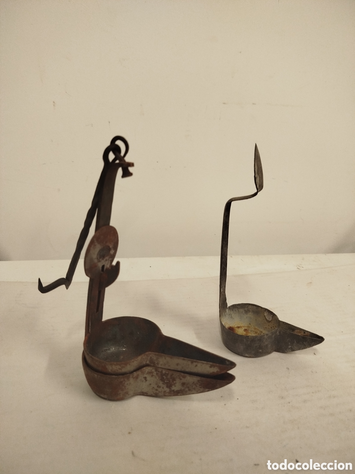 Antig&uuml;edades: Candilejas metalicas - Foto 3