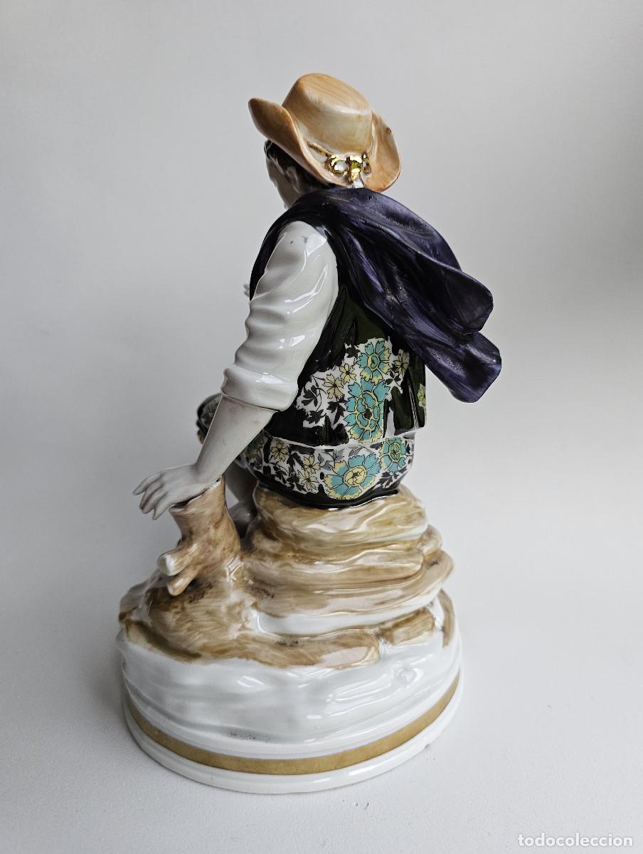 Antig&uuml;edades: FIGURA DE PORCELANA HISPANIA - Foto 6