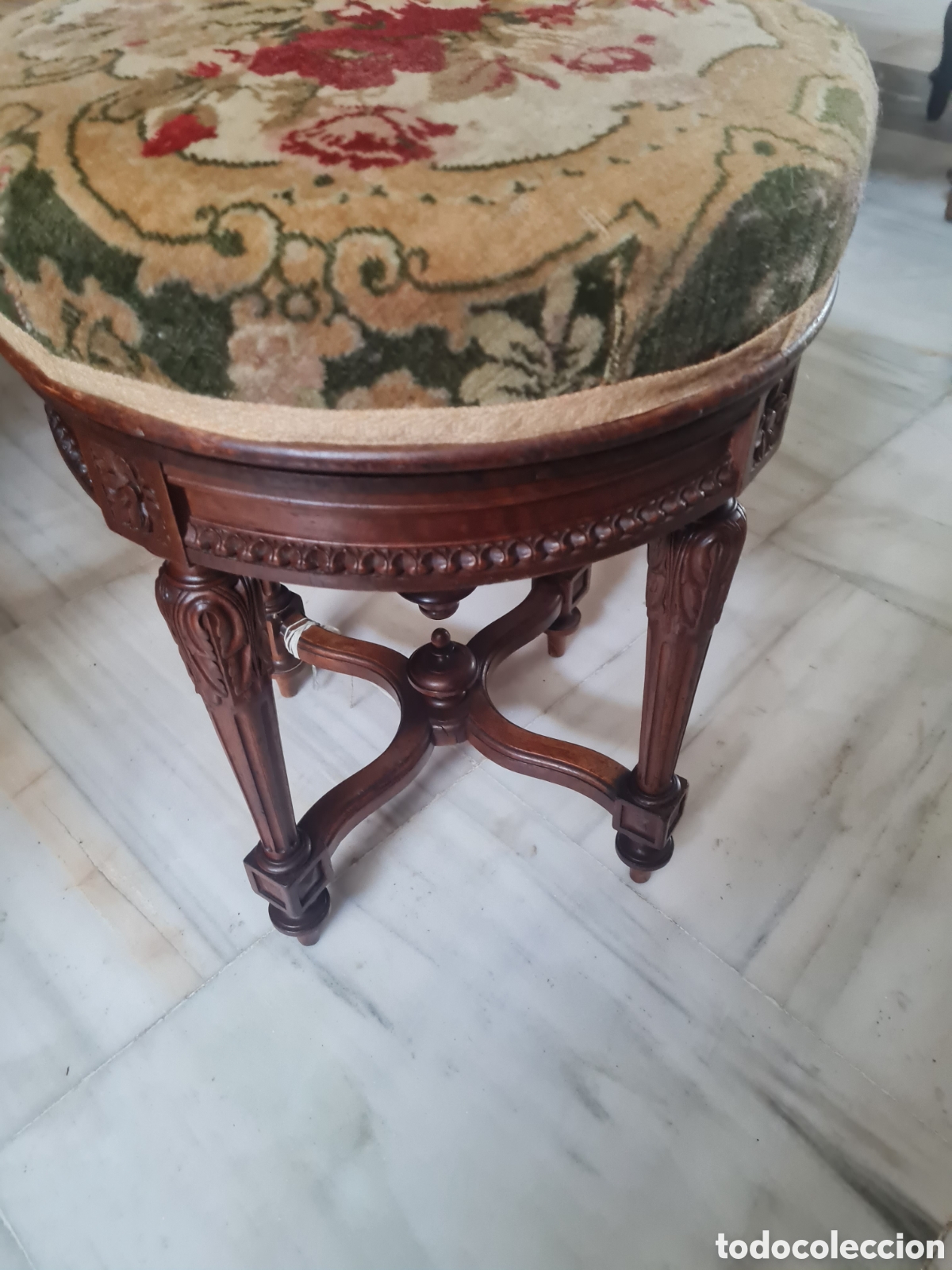 Antig&uuml;edades: Taburete de piano del 1900 - Foto 3