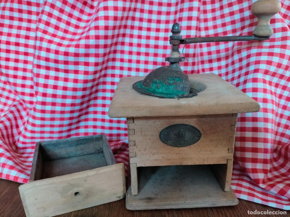 Antig&uuml;edades: MOLINILLO ANTIGUO DE MADERA MUTZIG . FRAMONT . VINTAGE . - Foto 3