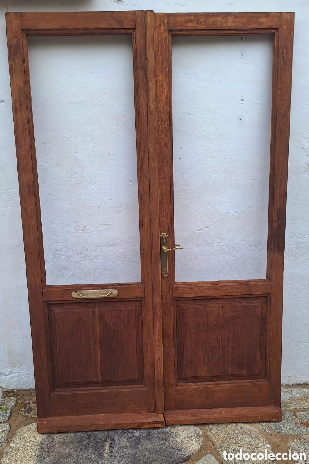 Antig&uuml;edades: Pareja de puertas macizas de madera - Foto 1