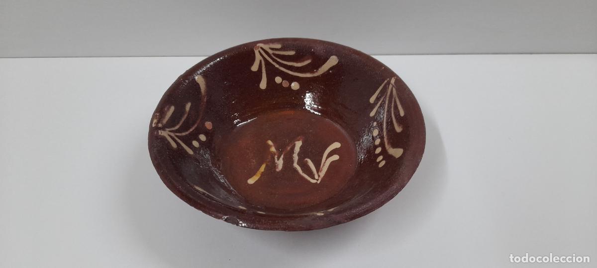 Antig&uuml;edades: LEBRILLO / CUENCO DE PEQUE&Ntilde;O TAMA&Ntilde;O . REALIZADO EN CERAMICA . MEDIDA DE DIAMETRO 16,5 CM