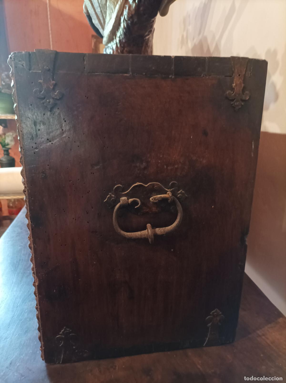 Antig&uuml;edades: Bargue&ntilde;o mud&eacute;jar del S . XVII - Foto 3