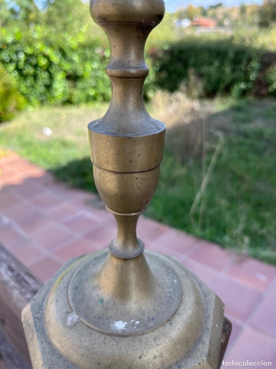 Antig&uuml;edades: Candelabro, bronce, capilla - Foto 3