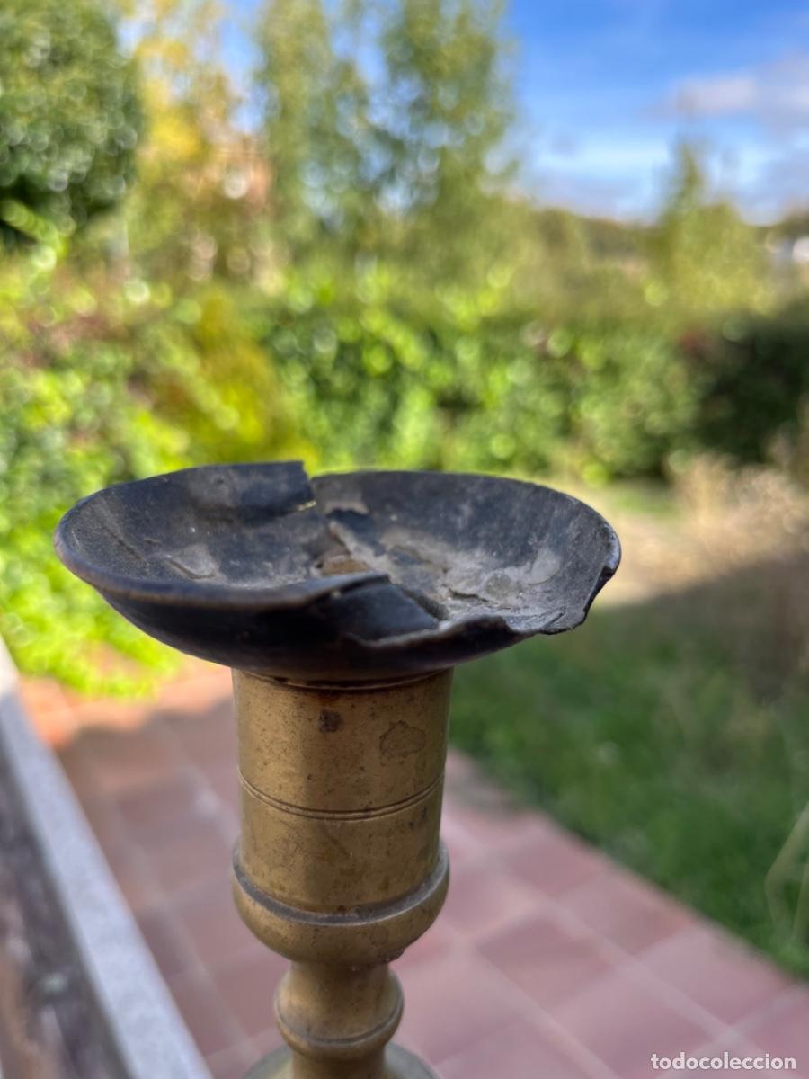 Antig&uuml;edades: Candelabro, bronce, capilla - Foto 4
