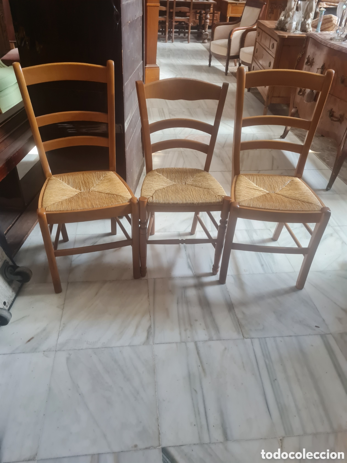 Antig&uuml;edades: Sillas de fabricaci&oacute;n de los 80 - Foto 1
