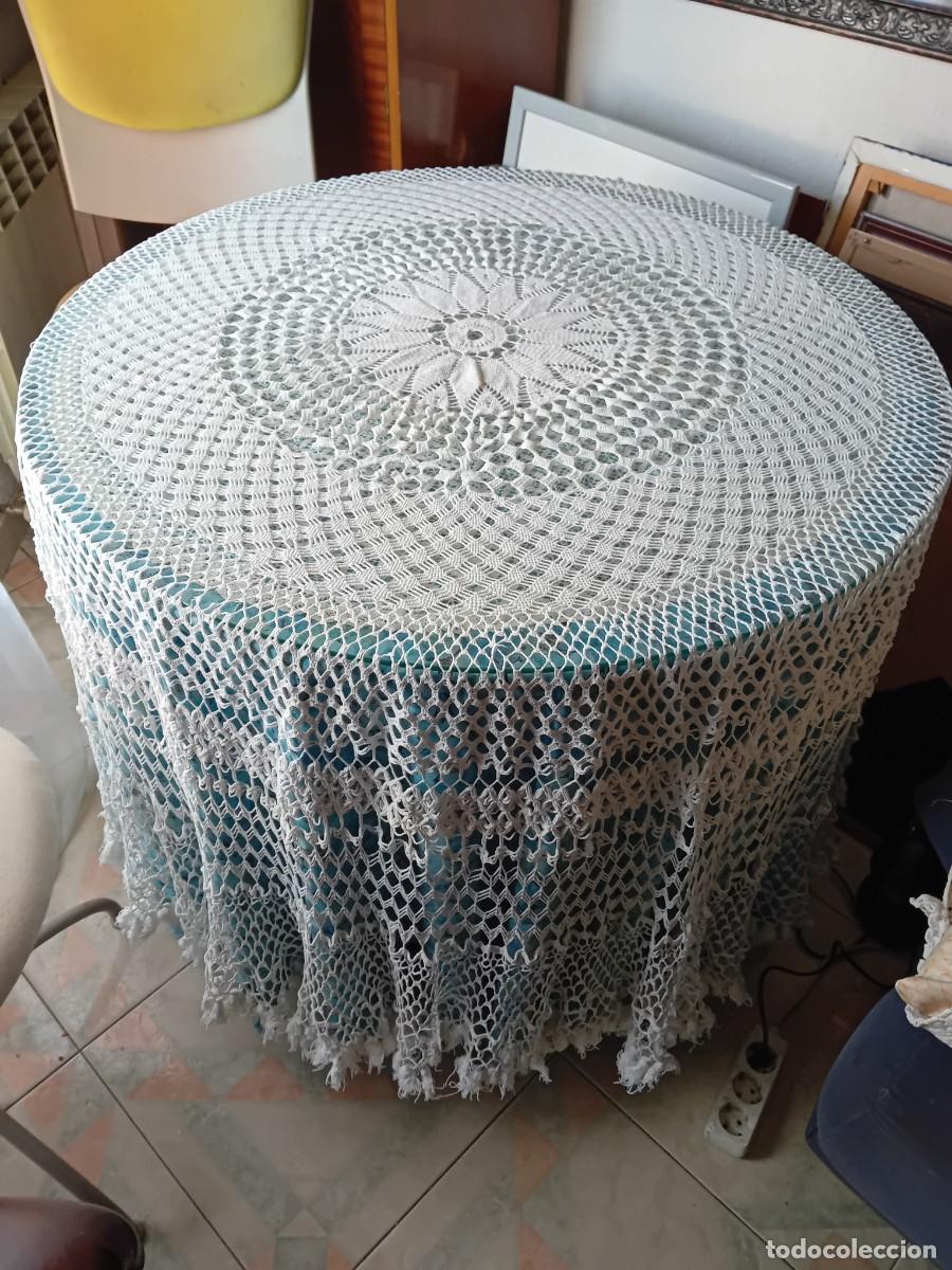 Antig&uuml;edades: Mantel blanco de ganchillo d&eacute;cada de los 60 - Foto 1