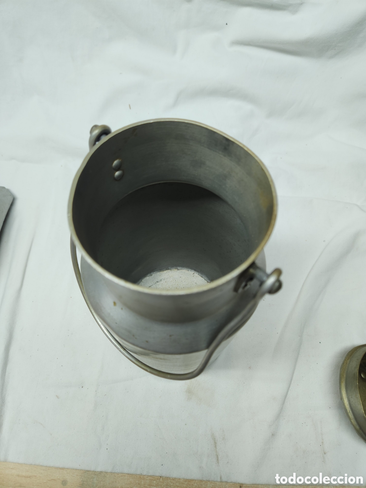 Antig&uuml;edades: ANTIGUA LECHERA DE ALUMINIO 2 LITROS. - Foto 5