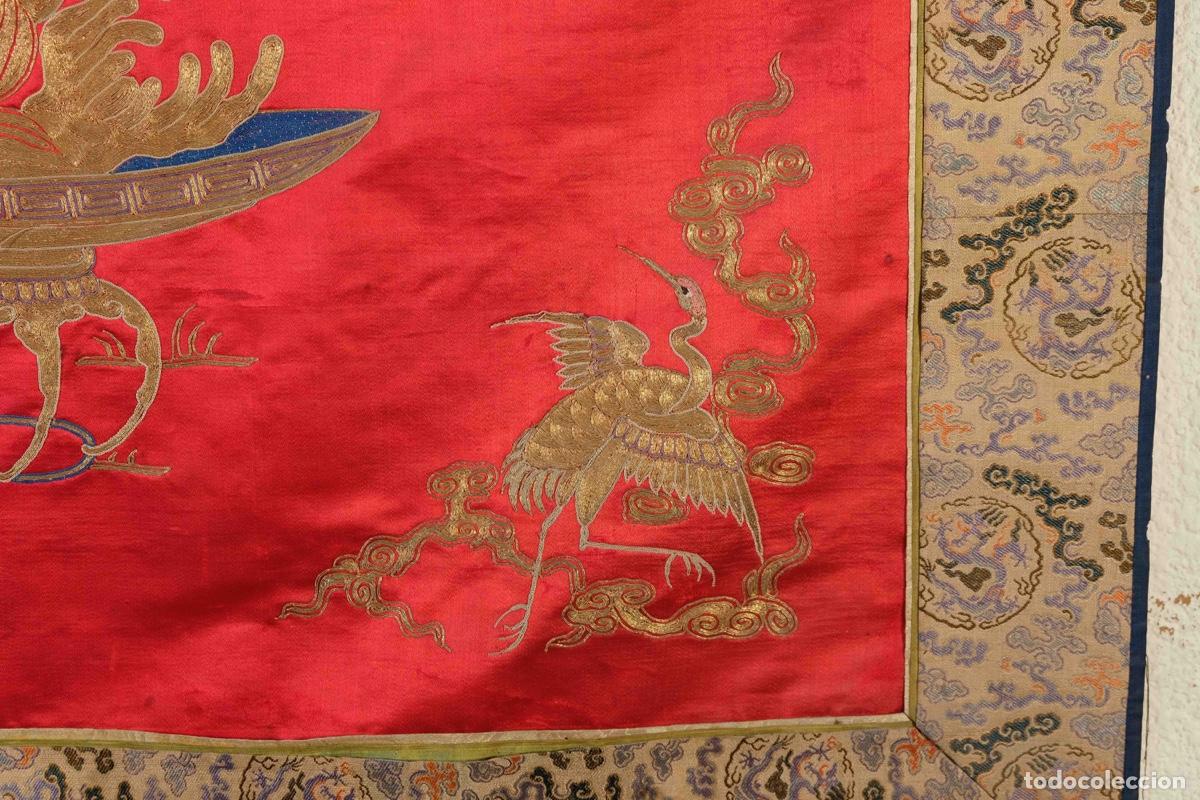 Antig&uuml;edades: Seda china bordada al oro - Foto 8