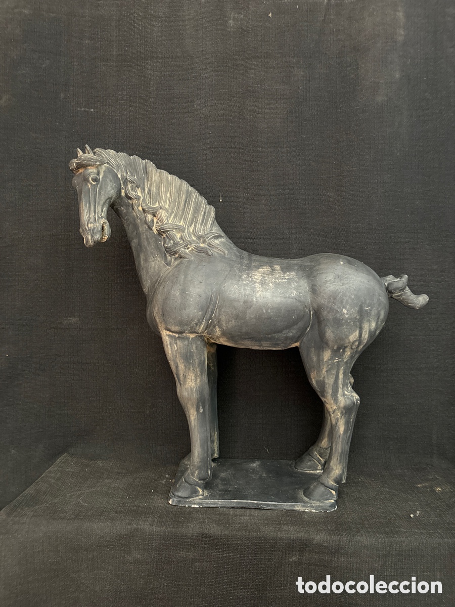 Antig&uuml;edades: Precioso caballo de terracota - Foto 1