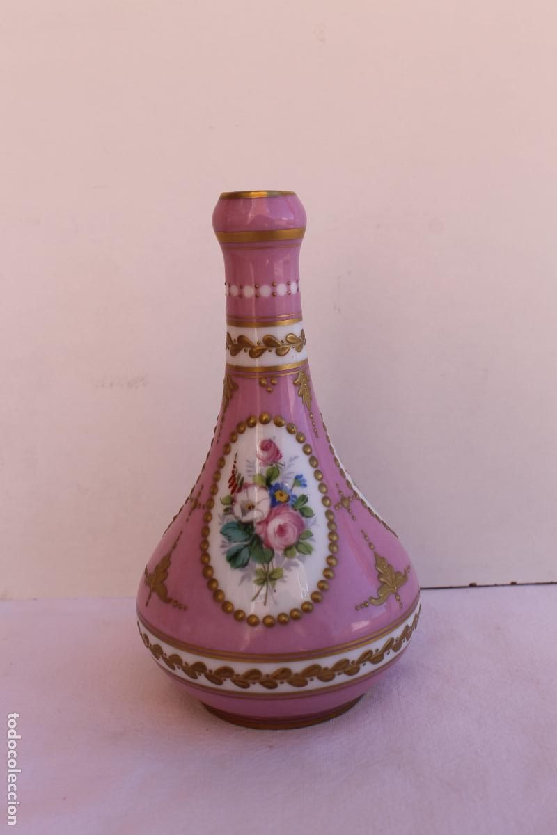 Antig&uuml;edades: JARRONCITO DE PORCELANA DE SEVRES - Foto 1