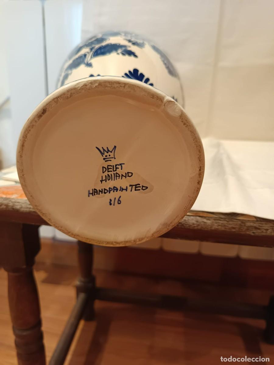 Antig&uuml;edades: 3 jarrones ceramica delft - Foto 4