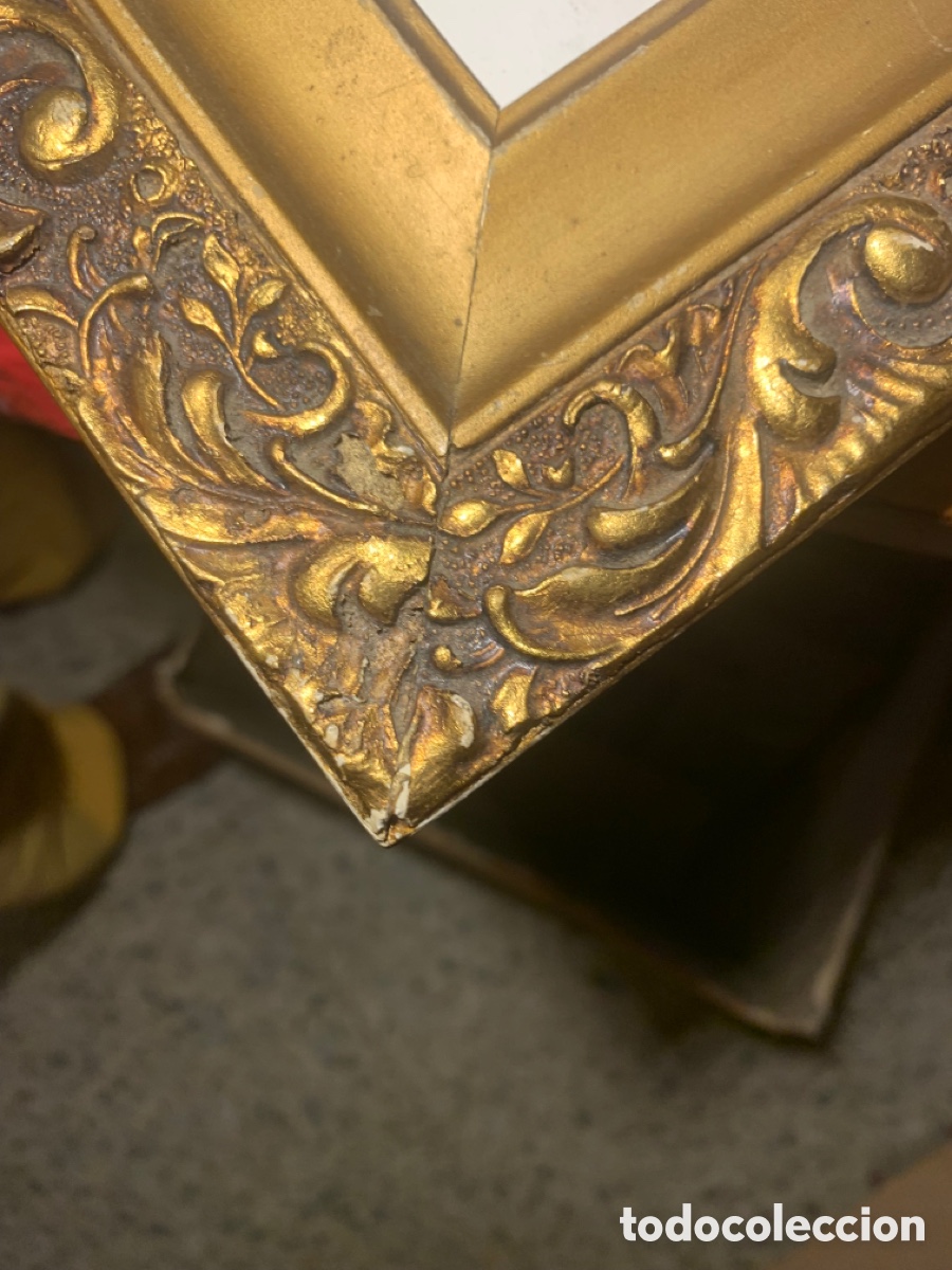 Antig&uuml;edades: Antiguo marco de madera con relieve en &ldquo;pan de oro&rdquo; - Foto 4