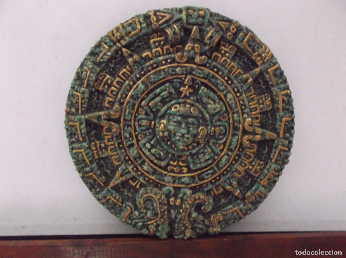 Antig&uuml;edades: SOL CON UN ROSTRO EN EL CENTRO &iquest;? - PARA COLGAR . - Foto 1