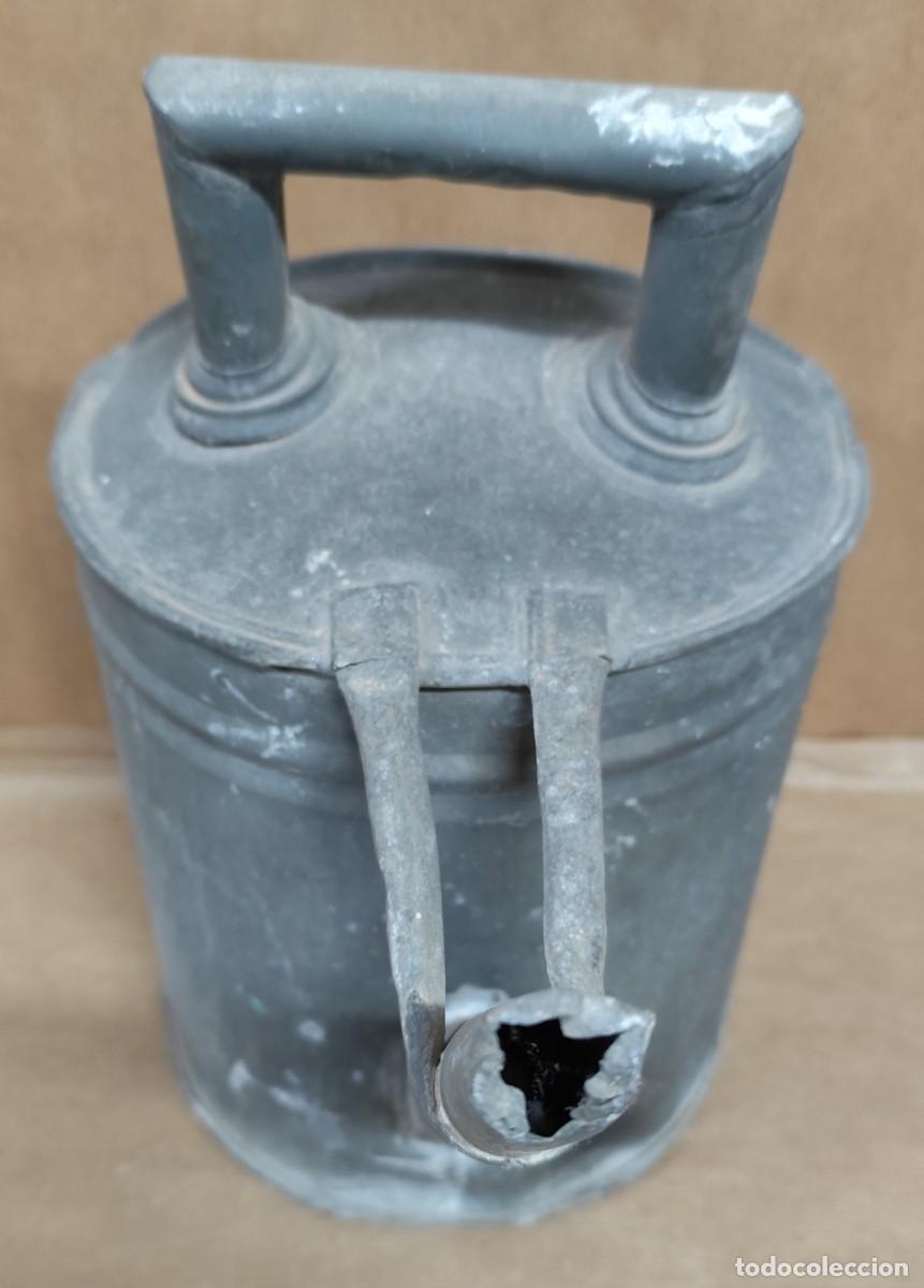 Antig&uuml;edades: ANTIGUA REGADERA DE ZINC - Foto 4