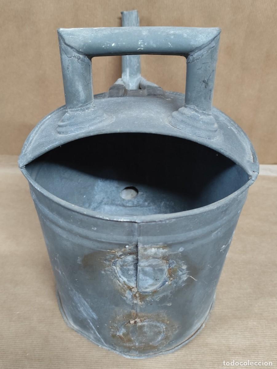Antig&uuml;edades: ANTIGUA REGADERA DE ZINC - Foto 7