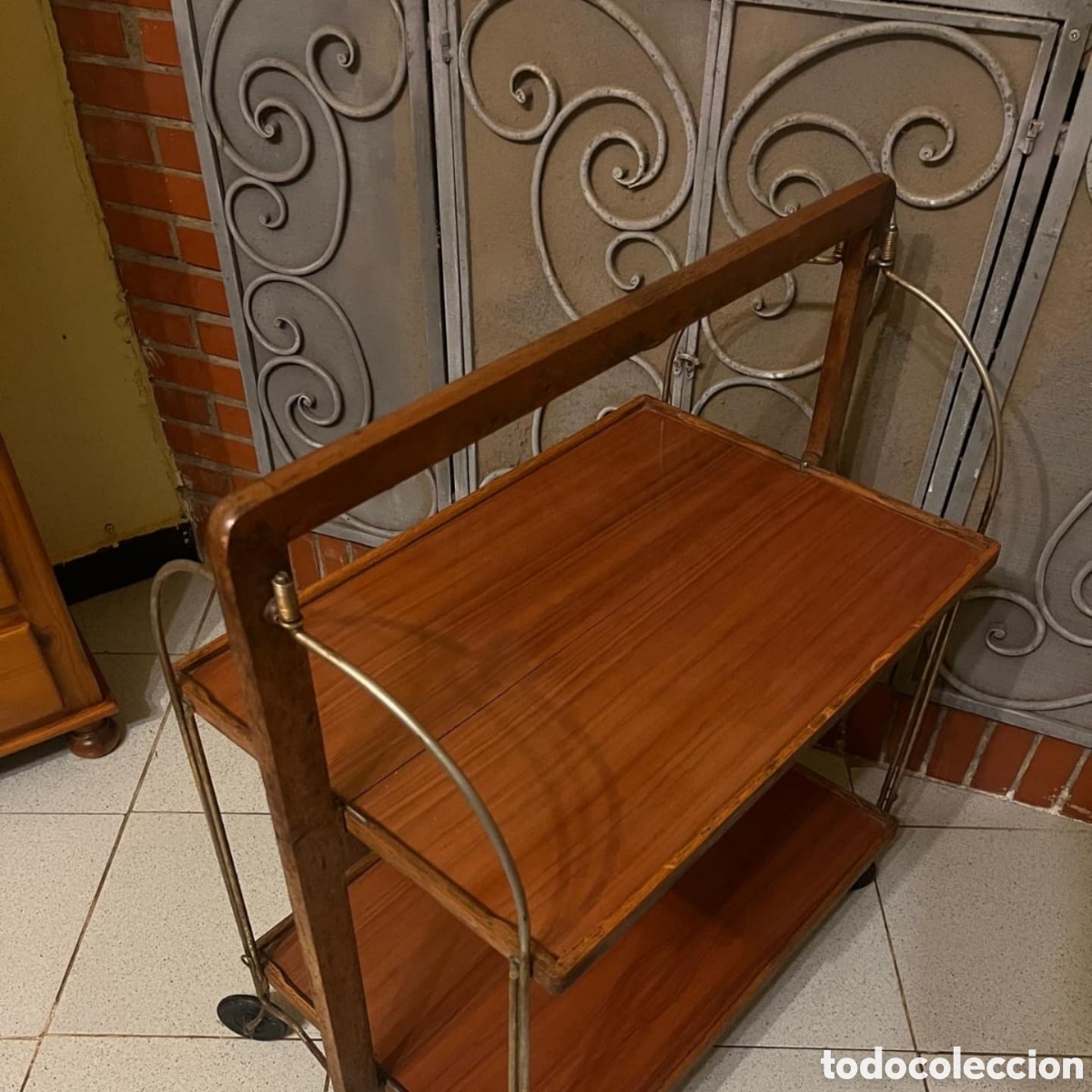 Antiques: Camarera/mesa de servicio