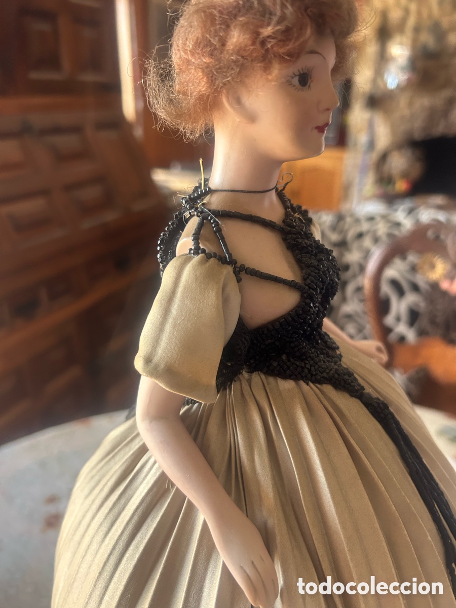 Antig&uuml;edades: Mu&ntilde;eca bombonera de buscuit - Foto 8