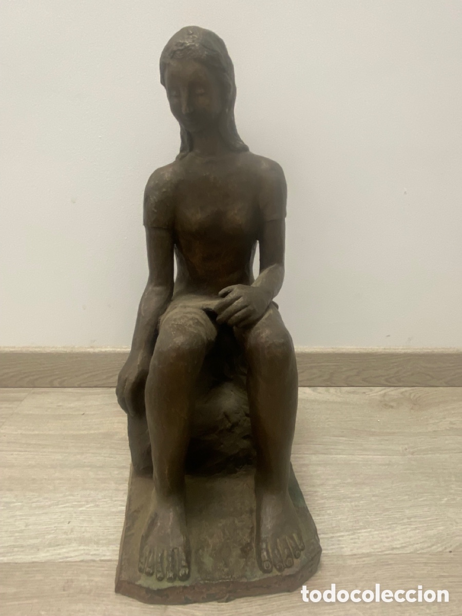Antig&uuml;edades: Mujer cubista de bronce - Foto 1