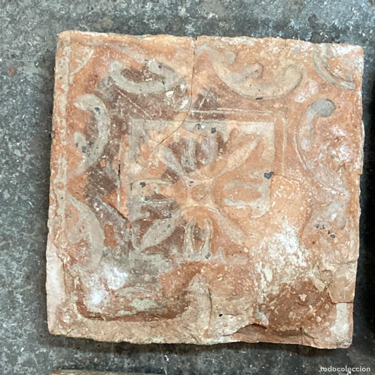 Antig&uuml;edades: Lote de Azulejos S.XVI - Manises? - Foto 4