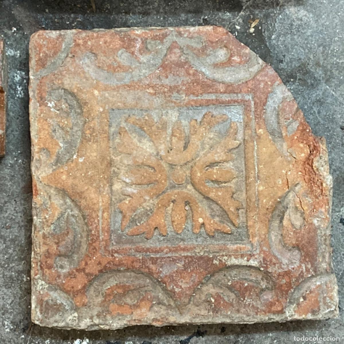 Antig&uuml;edades: Lote de Azulejos S.XVI - Manises? - Foto 5
