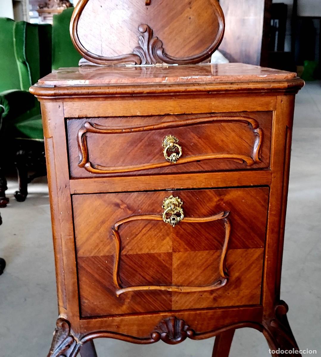 Antig&uuml;edades: Mesilla francesa LXV, madera tallada - Foto 2