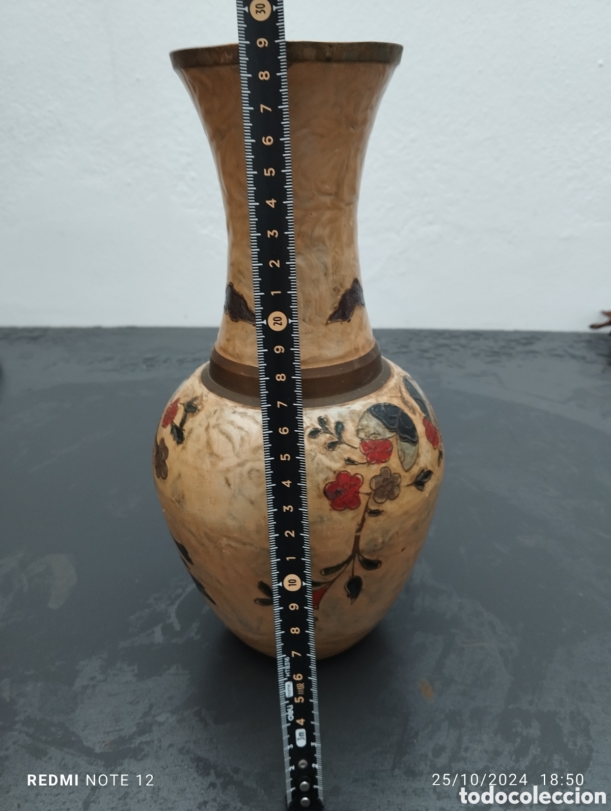 Antig&uuml;edades: BONITO JARRON DE BRONCE O LATON - Foto 3