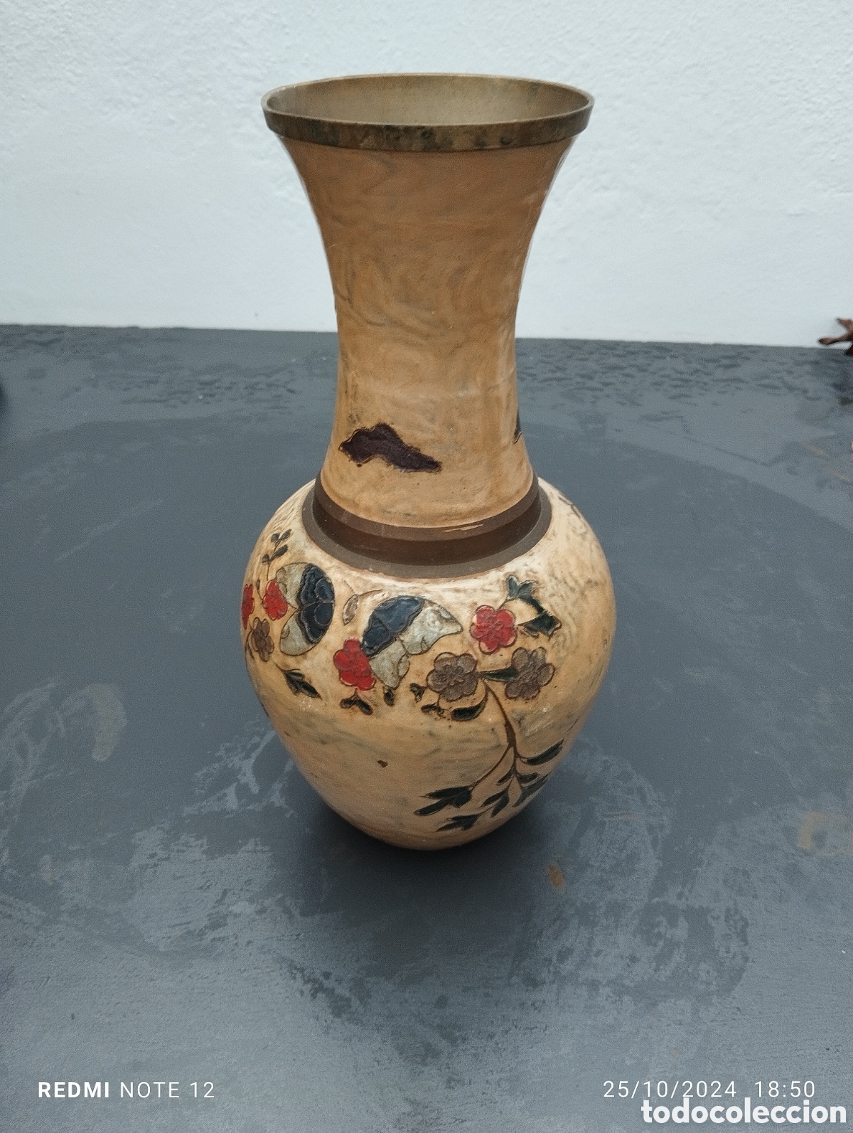 Antig&uuml;edades: BONITO JARRON DE BRONCE O LATON - Foto 4