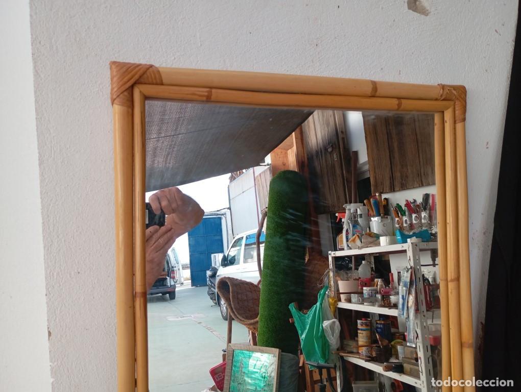 Antig&uuml;edades: espejo de ca&ntilde;a antiguo - Foto 2