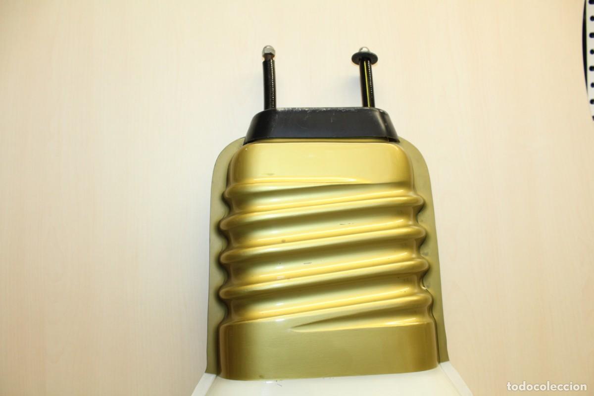 Antig&uuml;edades: ANTIGUO LUMINOSO BOMBILLA PHILIPS - Foto 6