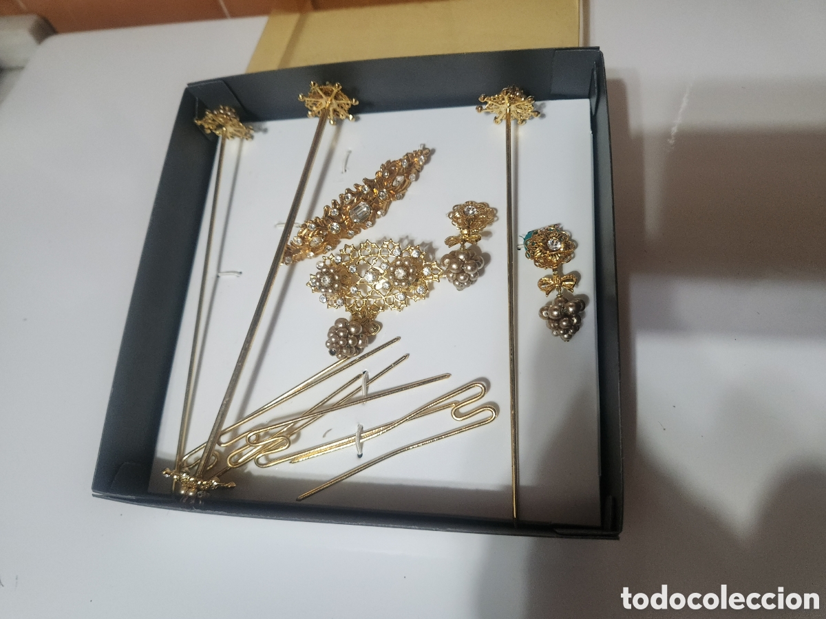 Antig&uuml;edades: Aderezo de fallera , a estrenar - Foto 2