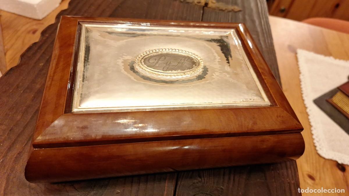 Antig&uuml;edades: Joyero Madera y Plata de Ley - Foto 1