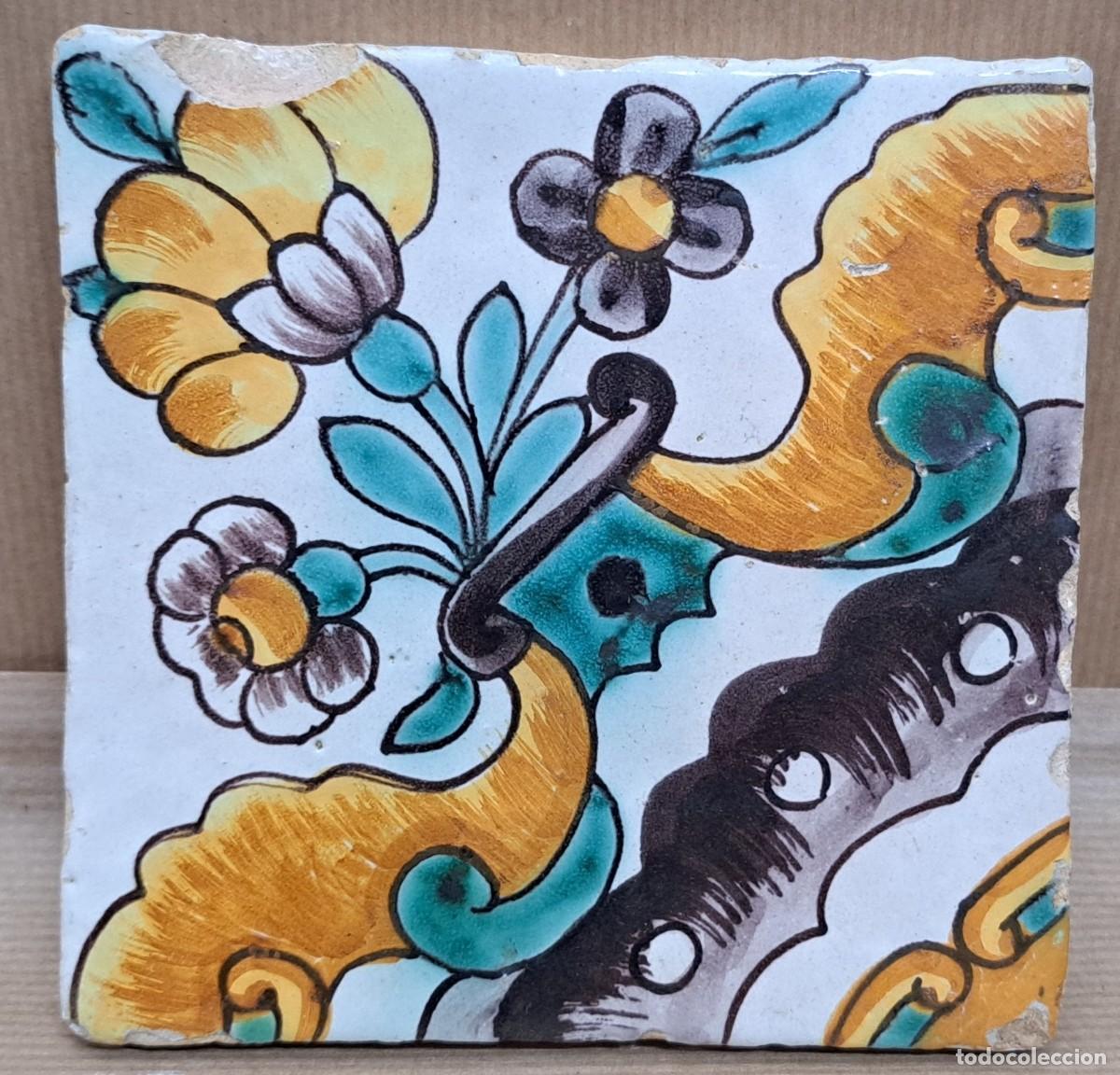 Antig&uuml;edades: Azulejo catal&aacute;n del siglo XVIII - Foto 2