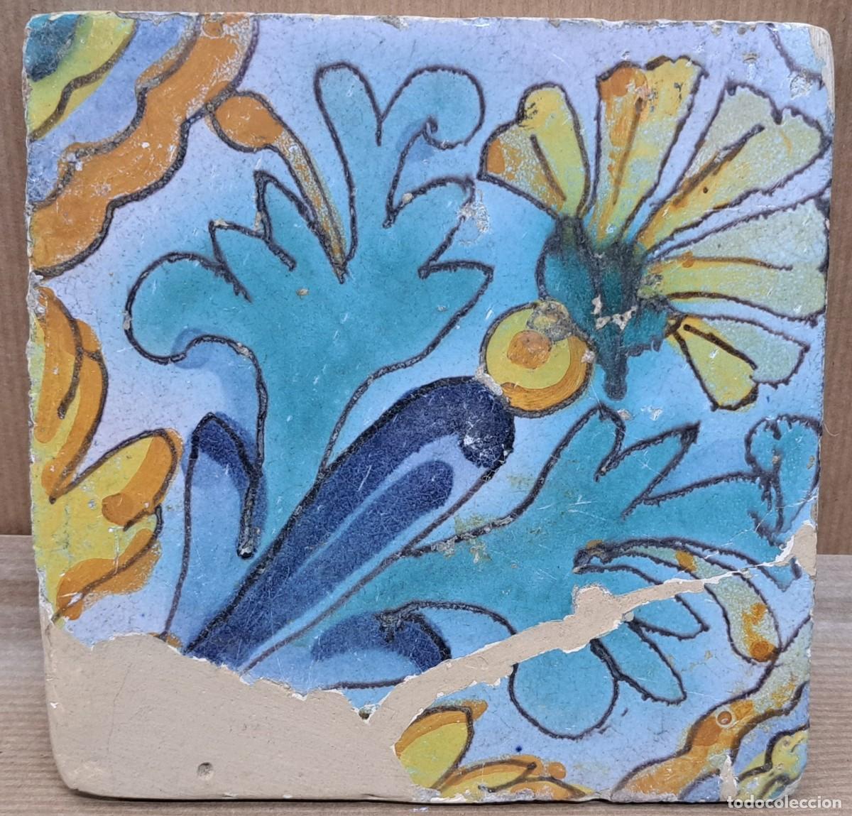 Antig&uuml;edades: Azulejo catal&aacute;n del siglo XVIII - Foto 1