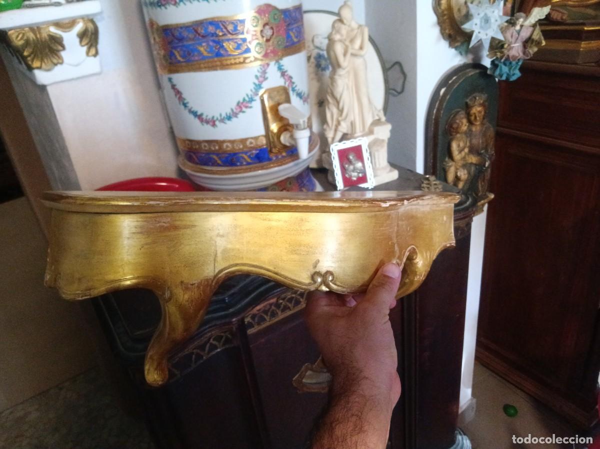 Antig&uuml;edades: Consola dorada antigua - Foto 2