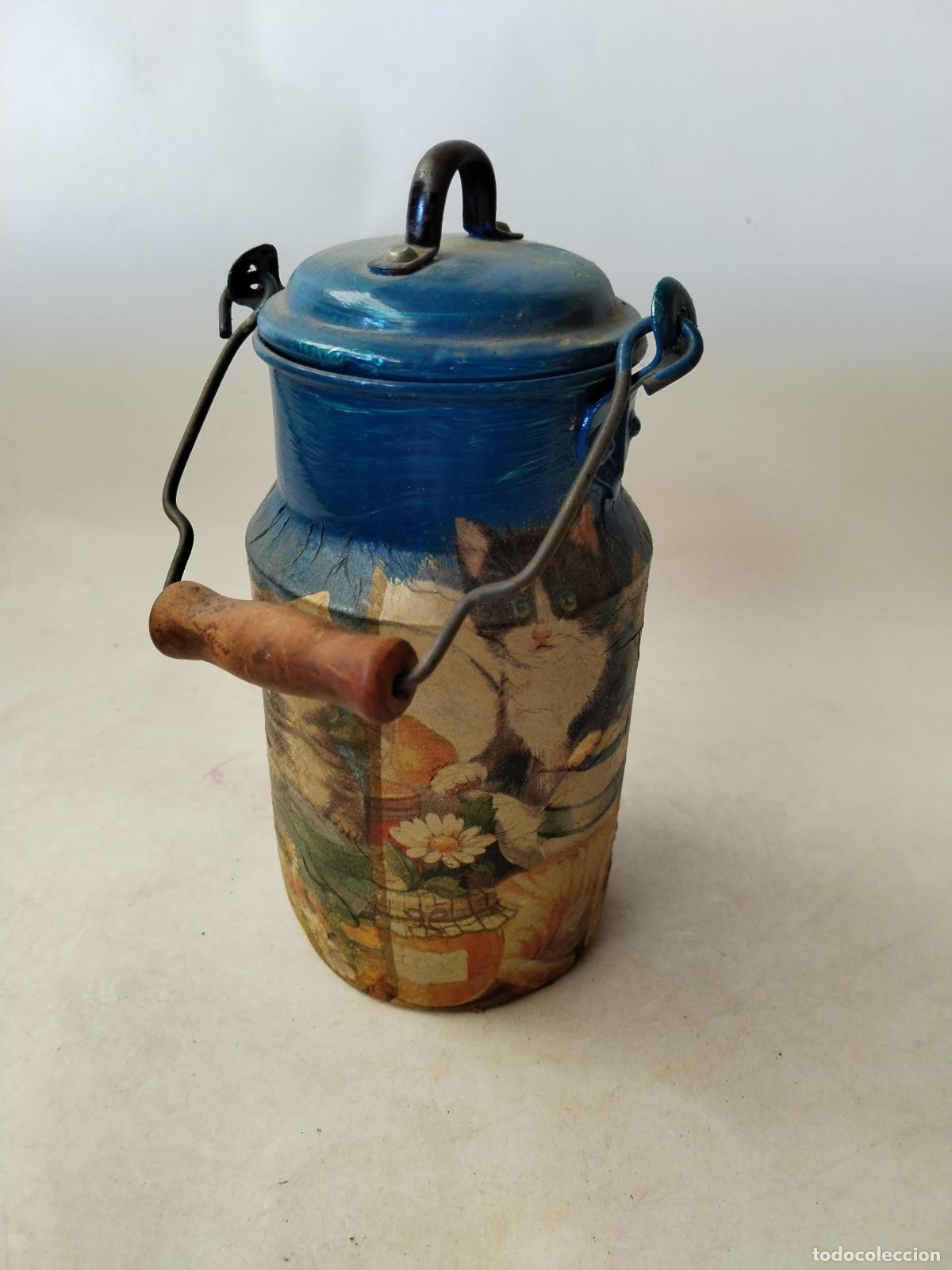 Antig&uuml;edades: lechera de aluminio decorada - Foto 1