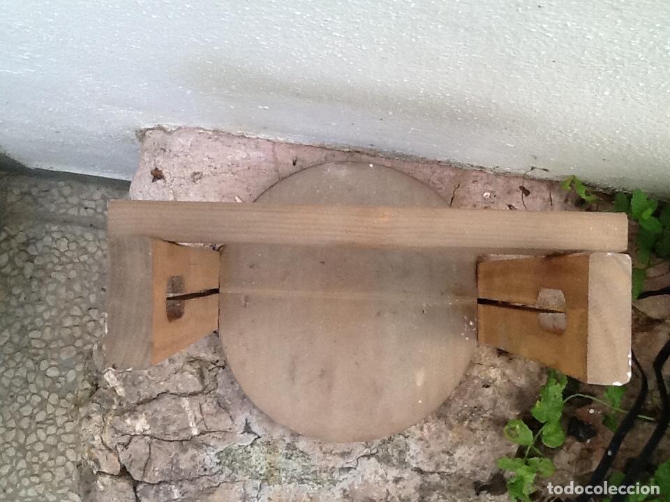 Antig&uuml;edades: TABLA PARA CORTAR QUESOS - Foto 3