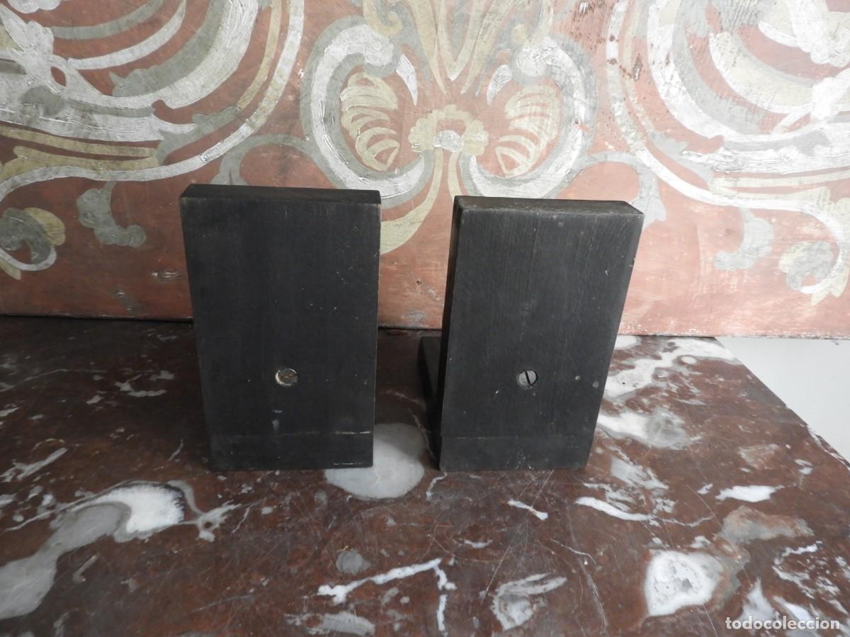 Antig&uuml;edades: PAREJA DE APOYALIBROS ART DECO DE MADERA - Foto 4