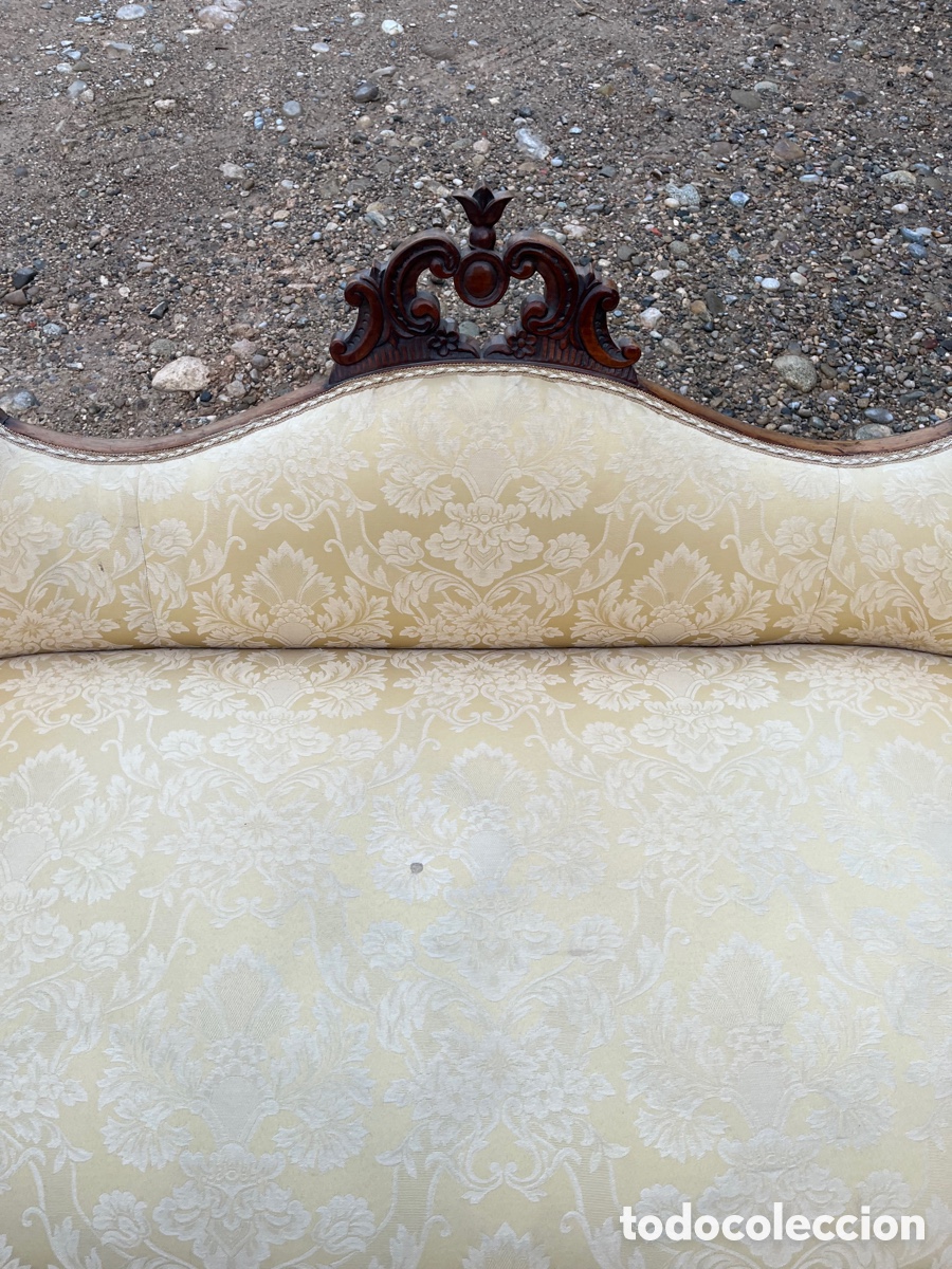Antig&uuml;edades: TRESILLO O SOFA ISABELINO - Foto 3